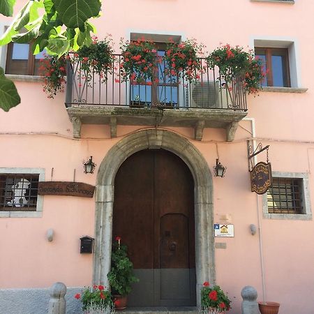 La Locanda Di San Francesco Hotel วิจจาเนลโล ภายนอก รูปภาพ
